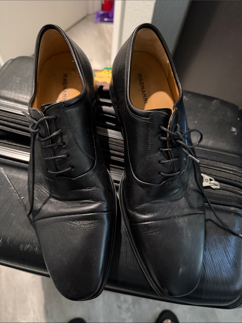 Magnanni Black Leather Lace-Up